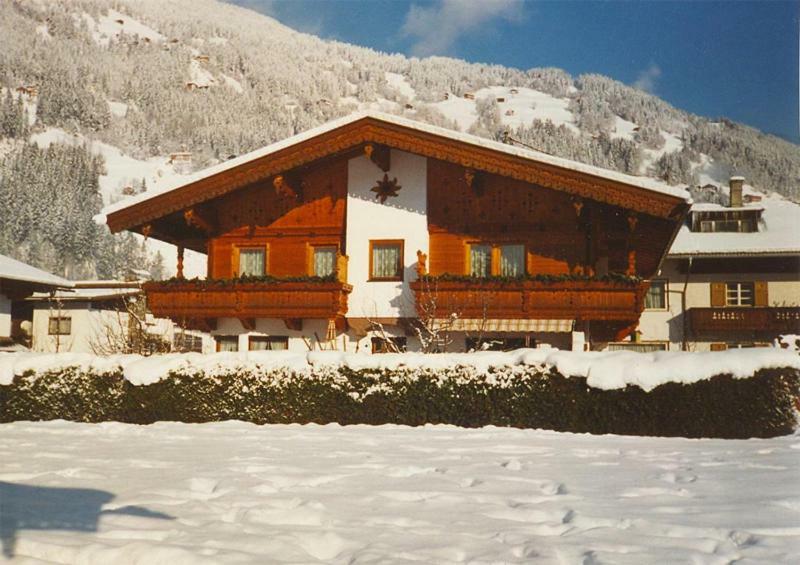 Apartment Eberharter Zell am Ziller Zewnętrze zdjęcie